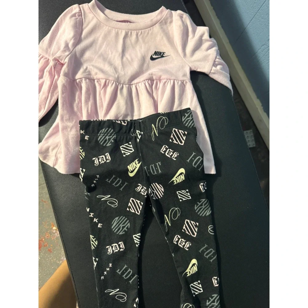 Nike outfits size 12m